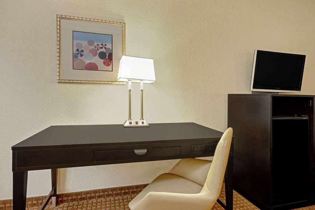 La Quinta By Wyndham Port Arthur Ruang foto